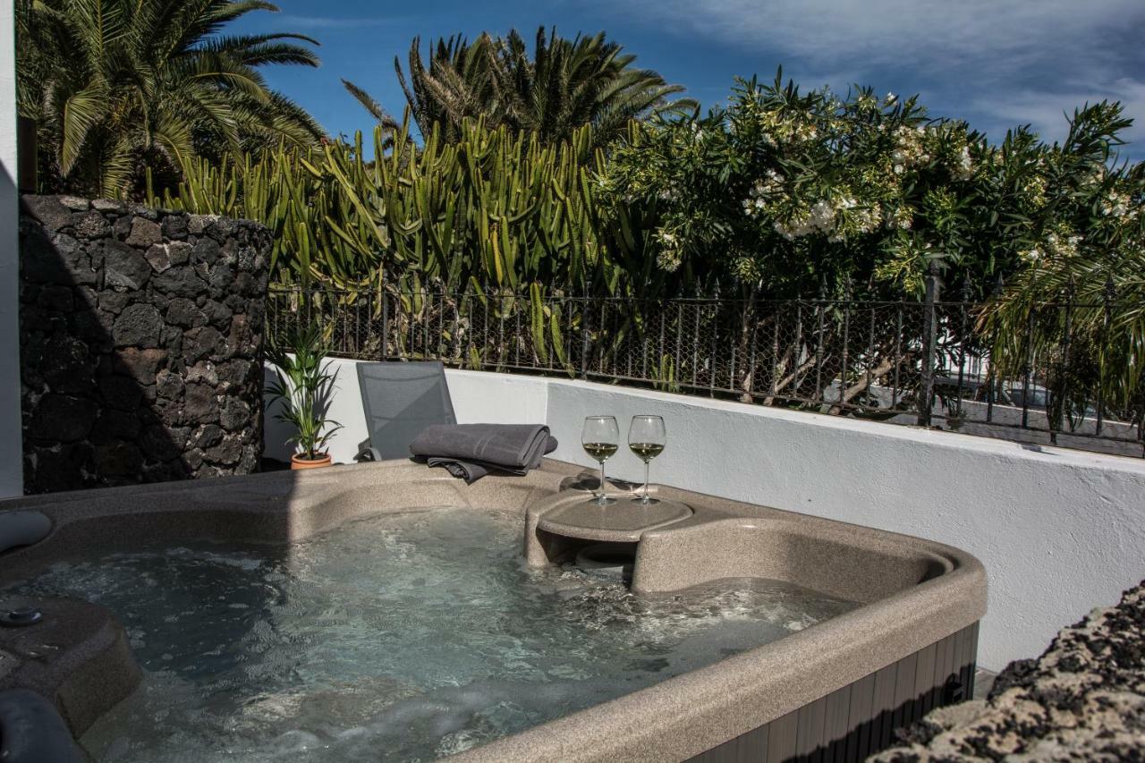 Casa Tahiche - Jacuzzi, Wifi & Bbq Villa Exteriör bild